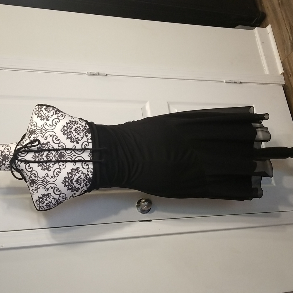 Ruby Rox Halter Black Dress - Picture 5 of 7